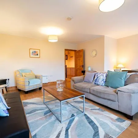 Central Dingle Stay شقة *