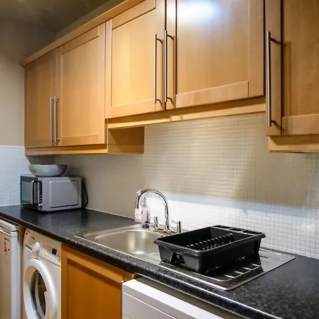 Central Dingle Stay Apartment *
