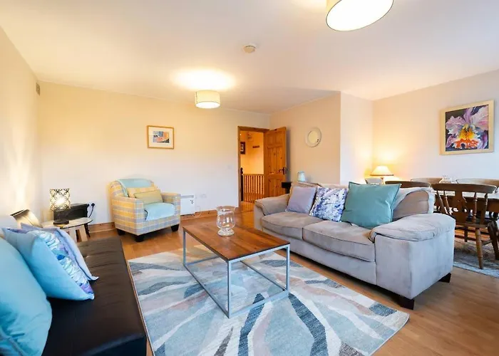 Central Dingle Stay Apartment *